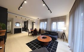Modern Apartment In The Heart Of Belgrade