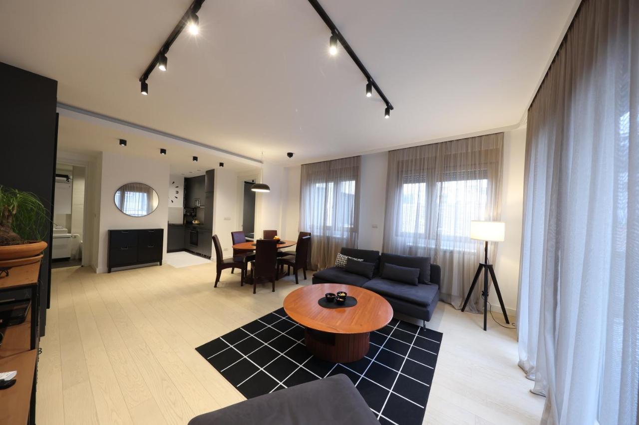 Modern Apartment In The Heart Of Belgrade Exterior photo